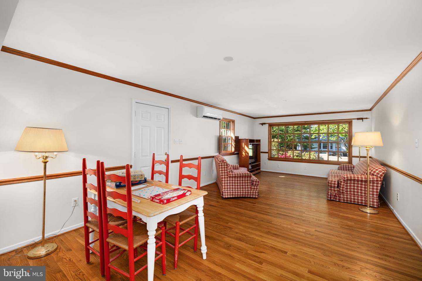8220 SMITHFIELD AVE, SPRINGFIELD, Virginia 22152, 5 Bedrooms Bedrooms, ,4 BathroomsBathrooms,Residential,For sale,8220 SMITHFIELD AVE,VAFX2236962 MLS # VAFX2236962