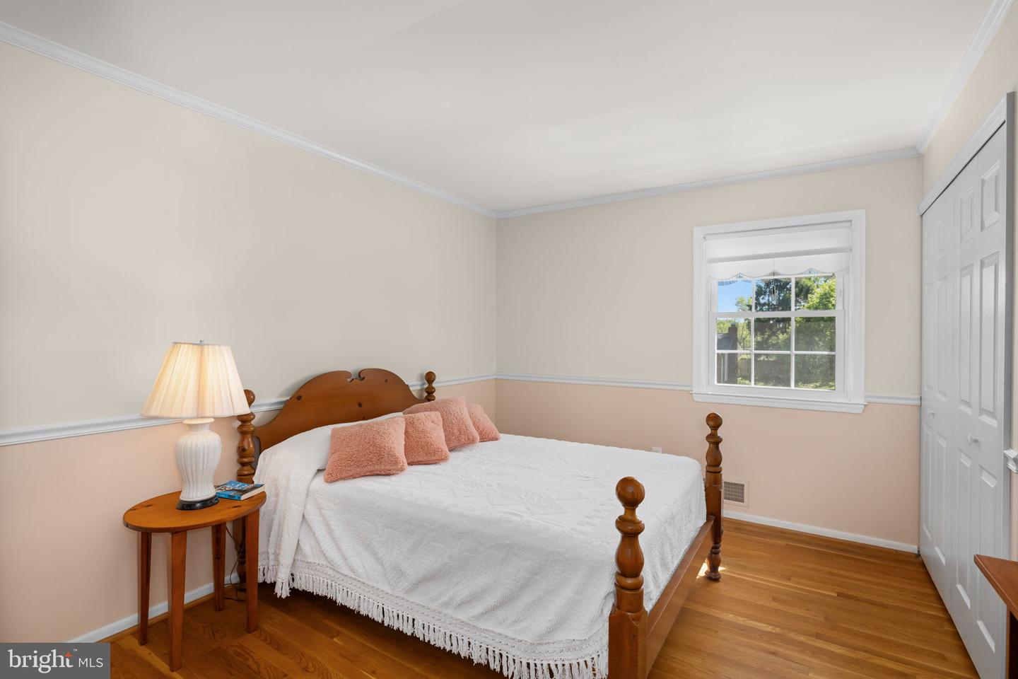 8220 SMITHFIELD AVE, SPRINGFIELD, Virginia 22152, 5 Bedrooms Bedrooms, ,4 BathroomsBathrooms,Residential,For sale,8220 SMITHFIELD AVE,VAFX2236962 MLS # VAFX2236962