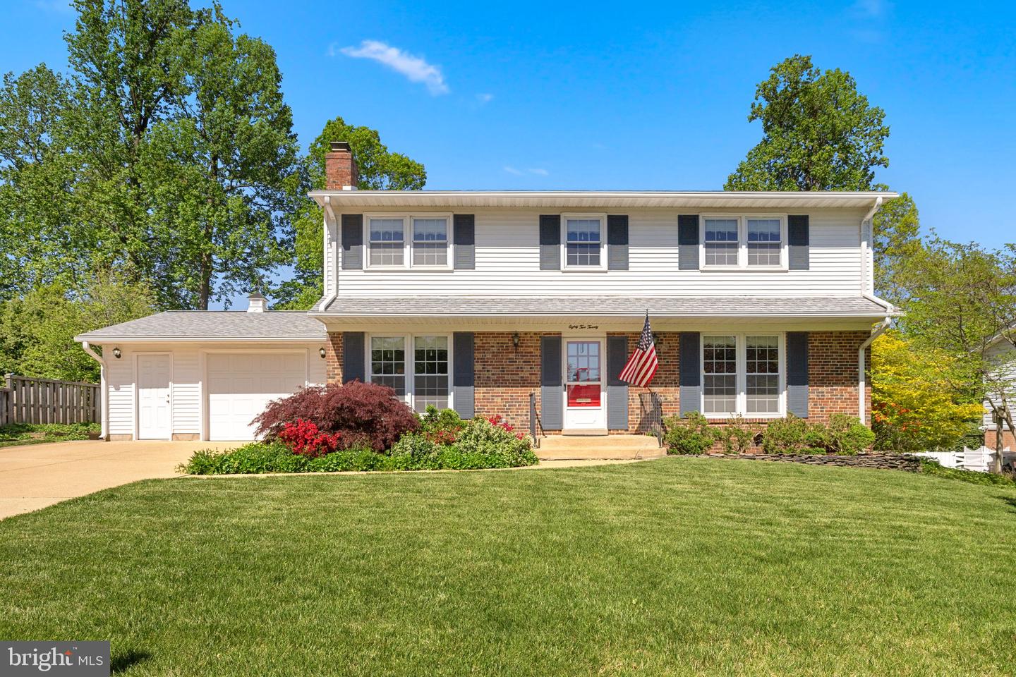 8220 SMITHFIELD AVE, SPRINGFIELD, Virginia 22152, 5 Bedrooms Bedrooms, ,4 BathroomsBathrooms,Residential,For sale,8220 SMITHFIELD AVE,VAFX2236962 MLS # VAFX2236962