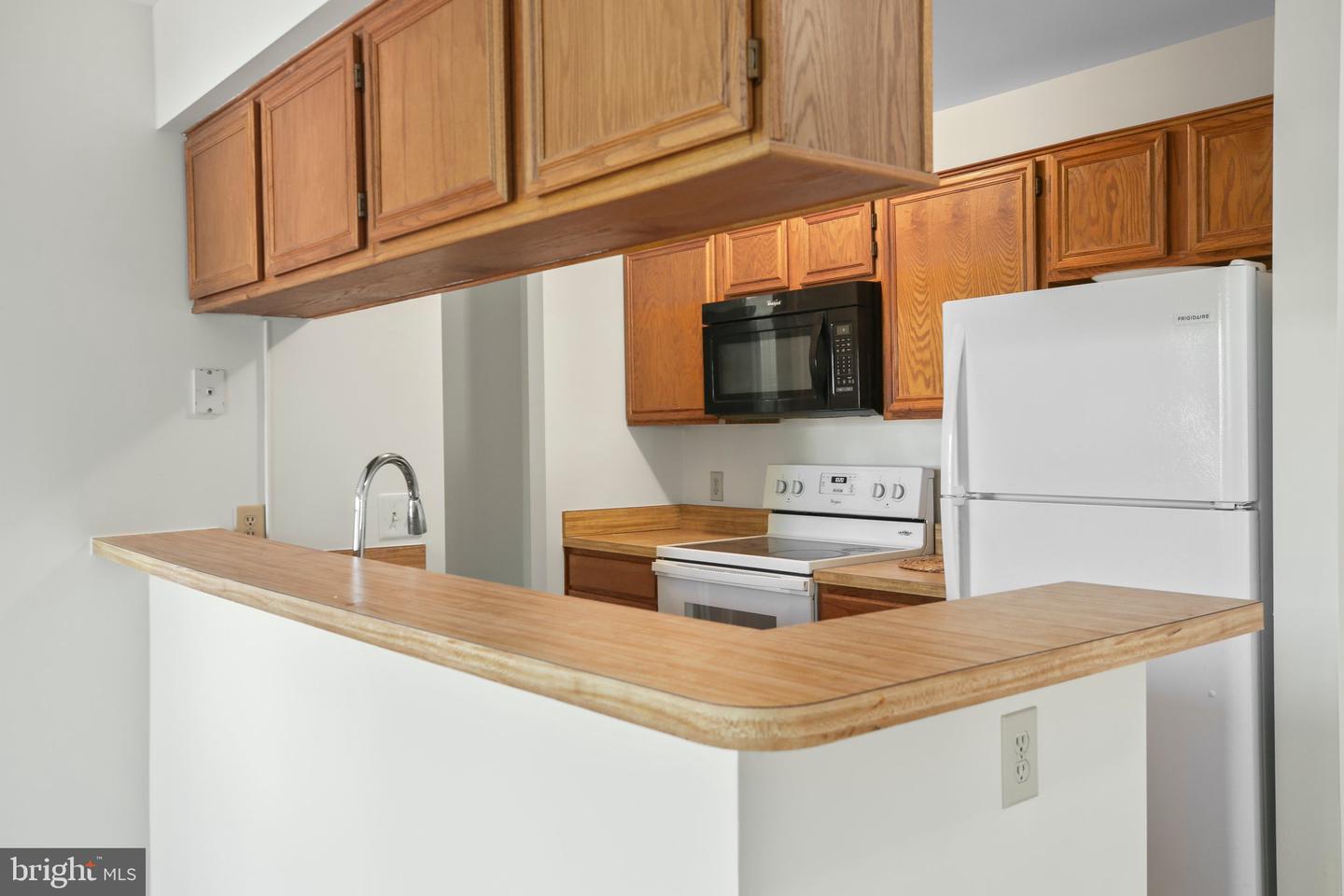102 PICADILLY LN #201, STAFFORD, Virginia 22556, 2 Bedrooms Bedrooms, ,2 BathroomsBathrooms,Residential,For sale,102 PICADILLY LN #201,VAST2038250 MLS # VAST2038250