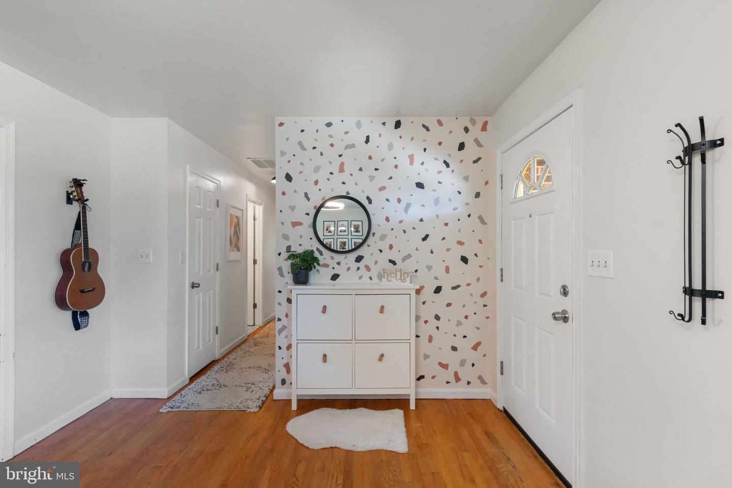 702 SPRING VALLEY DR, FREDERICKSBURG, Virginia 22405, 5 Bedrooms Bedrooms, ,3 BathroomsBathrooms,Residential,For sale,702 SPRING VALLEY DR,VAST2038254 MLS # VAST2038254