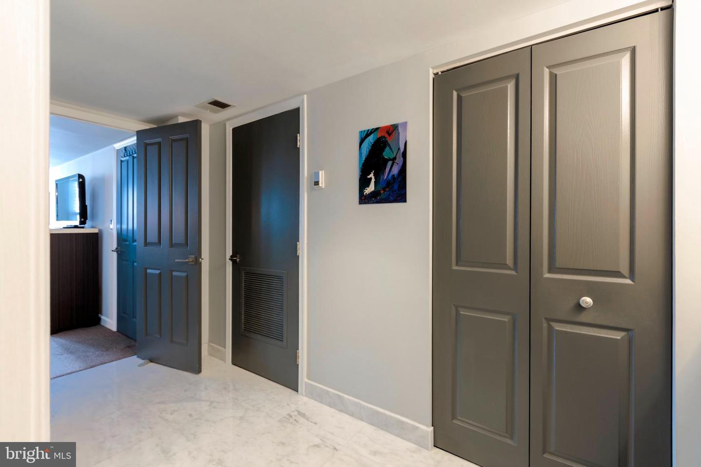 601 PENNSYLVANIA AVE NW #1008N, WASHINGTON, District Of Columbia 20004, 2 Bedrooms Bedrooms, ,2 BathroomsBathrooms,Residential,For sale,601 PENNSYLVANIA AVE NW #1008N,DCDC2197884 MLS # DCDC2197884