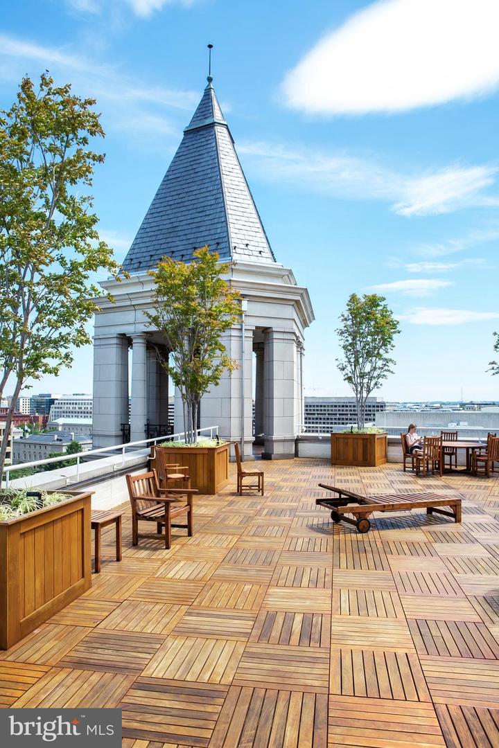 601 PENNSYLVANIA AVE NW #1008N, WASHINGTON, District Of Columbia 20004, 2 Bedrooms Bedrooms, ,2 BathroomsBathrooms,Residential,For sale,601 PENNSYLVANIA AVE NW #1008N,DCDC2197884 MLS # DCDC2197884