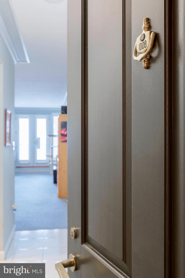 601 PENNSYLVANIA AVE NW #1008N, WASHINGTON, District Of Columbia 20004, 2 Bedrooms Bedrooms, ,2 BathroomsBathrooms,Residential,For sale,601 PENNSYLVANIA AVE NW #1008N,DCDC2197884 MLS # DCDC2197884