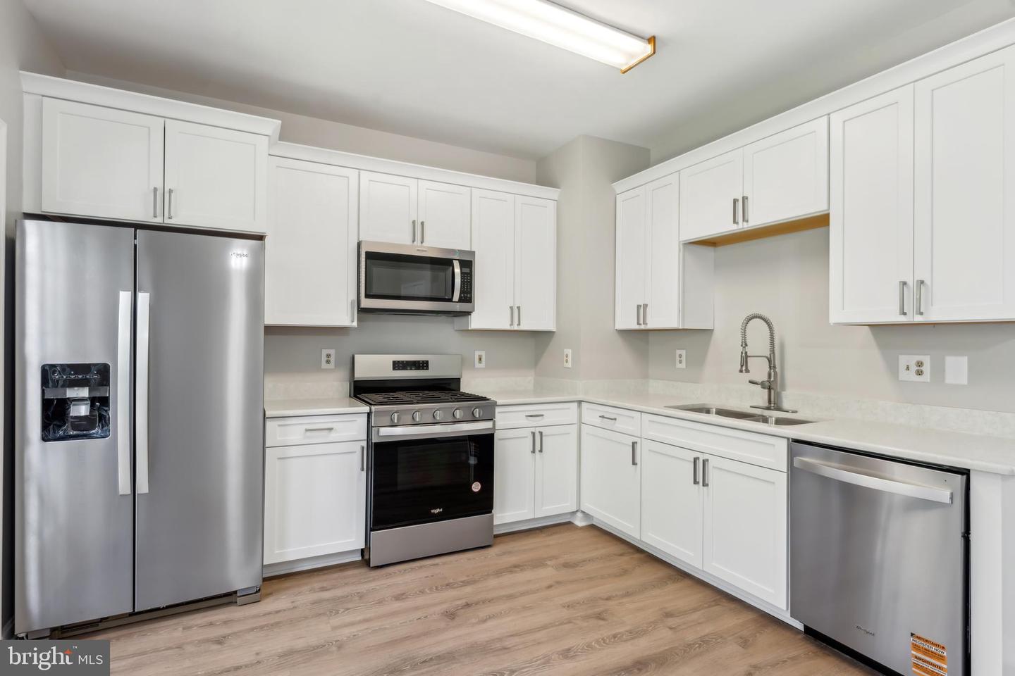 7632 HELMSDALE PL, MANASSAS, Virginia 20109, 3 Bedrooms Bedrooms, ,2 BathroomsBathrooms,Residential,For sale,7632 HELMSDALE PL,VAPW2093362 MLS # VAPW2093362