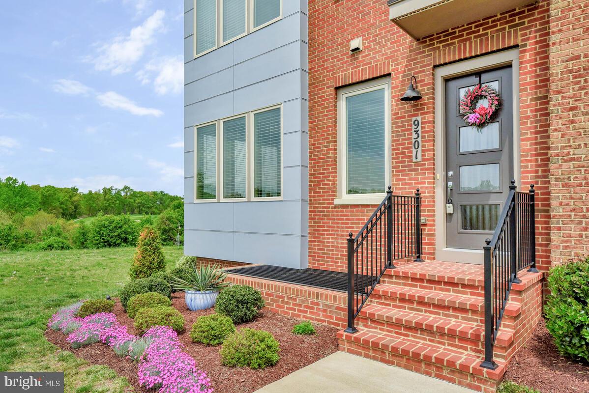 9301 QUADRANGLE ST, LORTON, Virginia 22079, 3 Bedrooms Bedrooms, ,2 BathroomsBathrooms,Residential,For sale,9301 QUADRANGLE ST,VAFX2237032 MLS # VAFX2237032