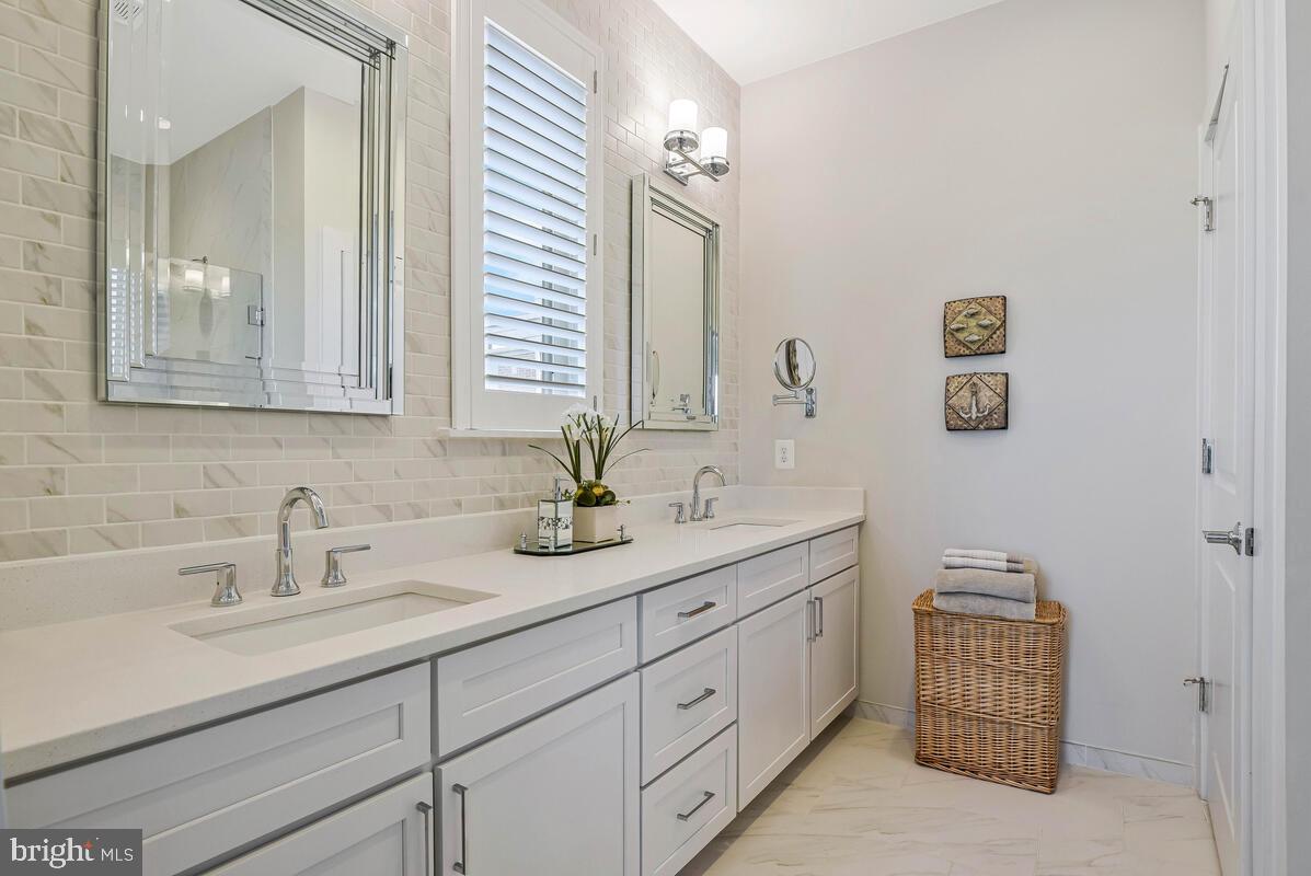 9301 QUADRANGLE ST, LORTON, Virginia 22079, 3 Bedrooms Bedrooms, ,2 BathroomsBathrooms,Residential,For sale,9301 QUADRANGLE ST,VAFX2237032 MLS # VAFX2237032