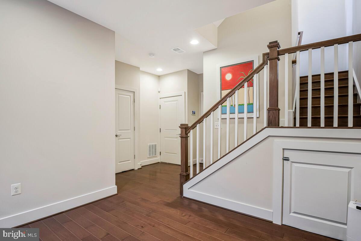 9301 QUADRANGLE ST, LORTON, Virginia 22079, 3 Bedrooms Bedrooms, ,2 BathroomsBathrooms,Residential,For sale,9301 QUADRANGLE ST,VAFX2237032 MLS # VAFX2237032