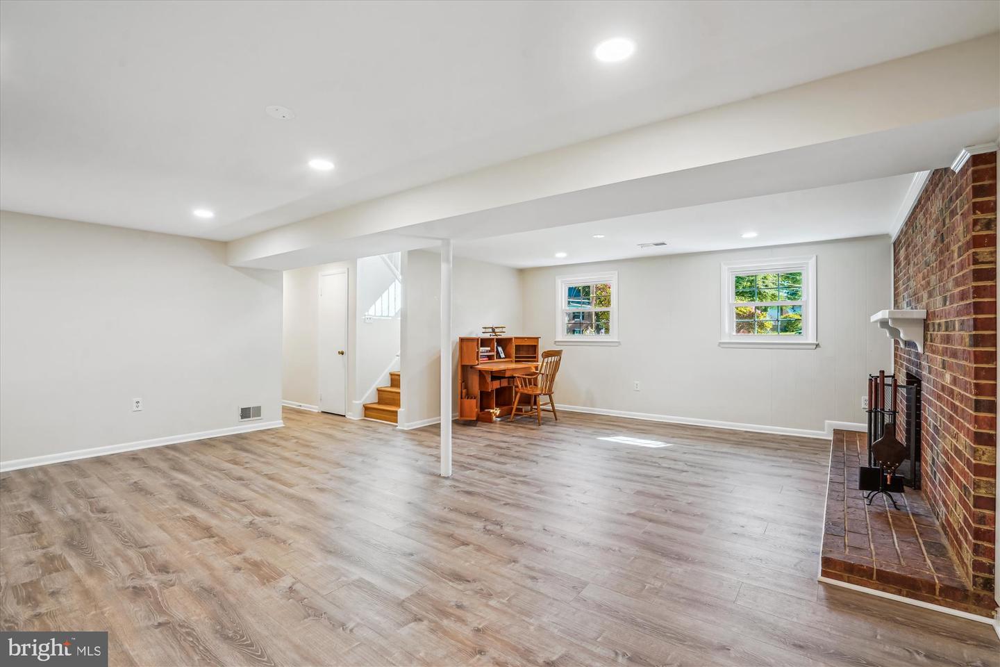 4509 DARTMOOR LN, ALEXANDRIA, Virginia 22310, 4 Bedrooms Bedrooms, ,3 BathroomsBathrooms,Residential,For sale,4509 DARTMOOR LN,VAFX2237044 MLS # VAFX2237044