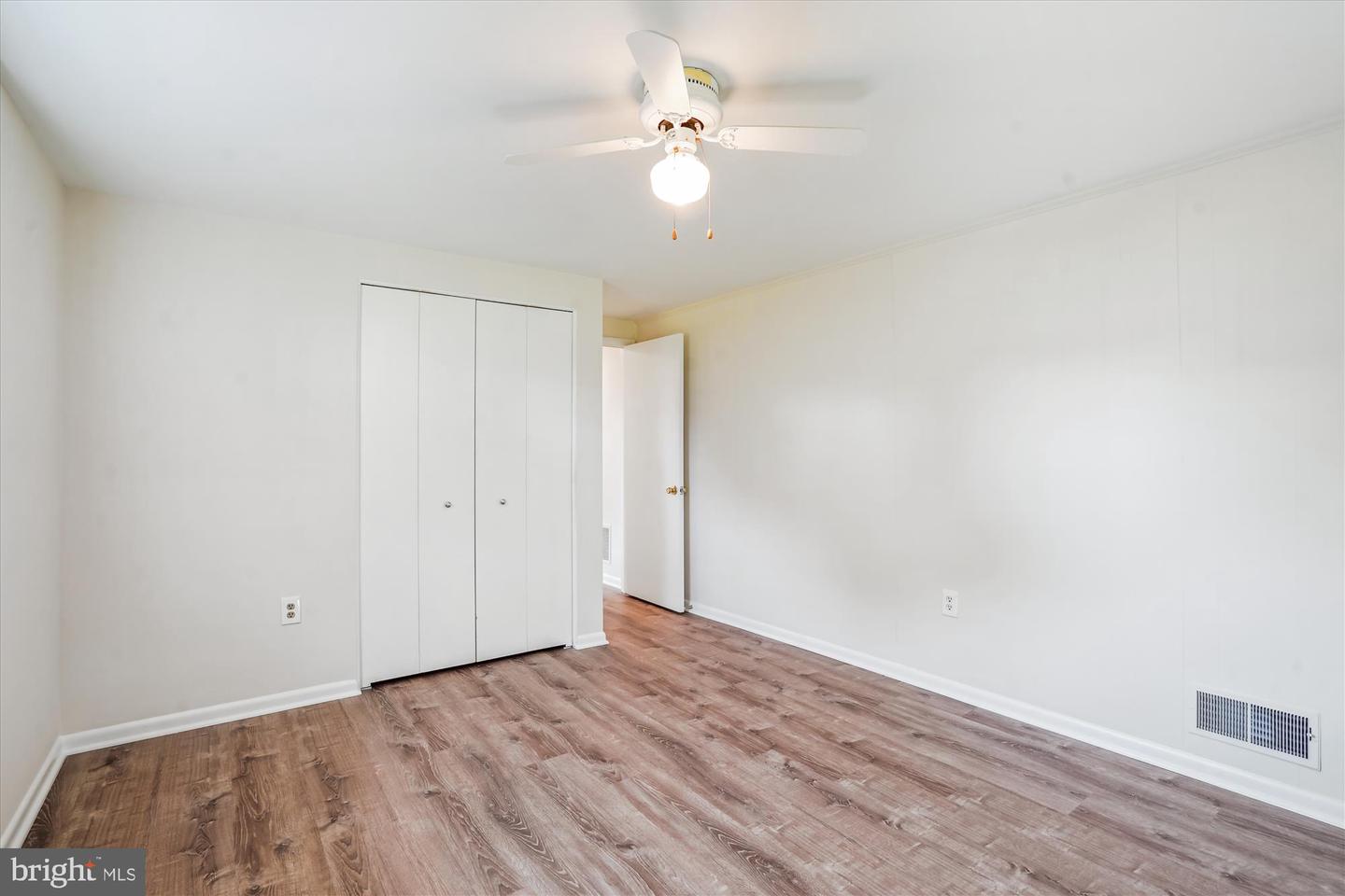 4509 DARTMOOR LN, ALEXANDRIA, Virginia 22310, 4 Bedrooms Bedrooms, ,3 BathroomsBathrooms,Residential,For sale,4509 DARTMOOR LN,VAFX2237044 MLS # VAFX2237044
