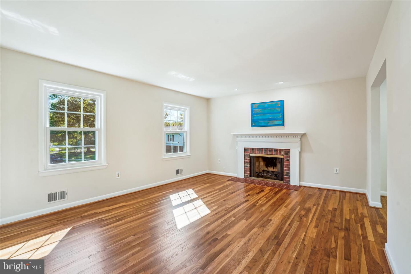 4509 DARTMOOR LN, ALEXANDRIA, Virginia 22310, 4 Bedrooms Bedrooms, ,3 BathroomsBathrooms,Residential,For sale,4509 DARTMOOR LN,VAFX2237044 MLS # VAFX2237044