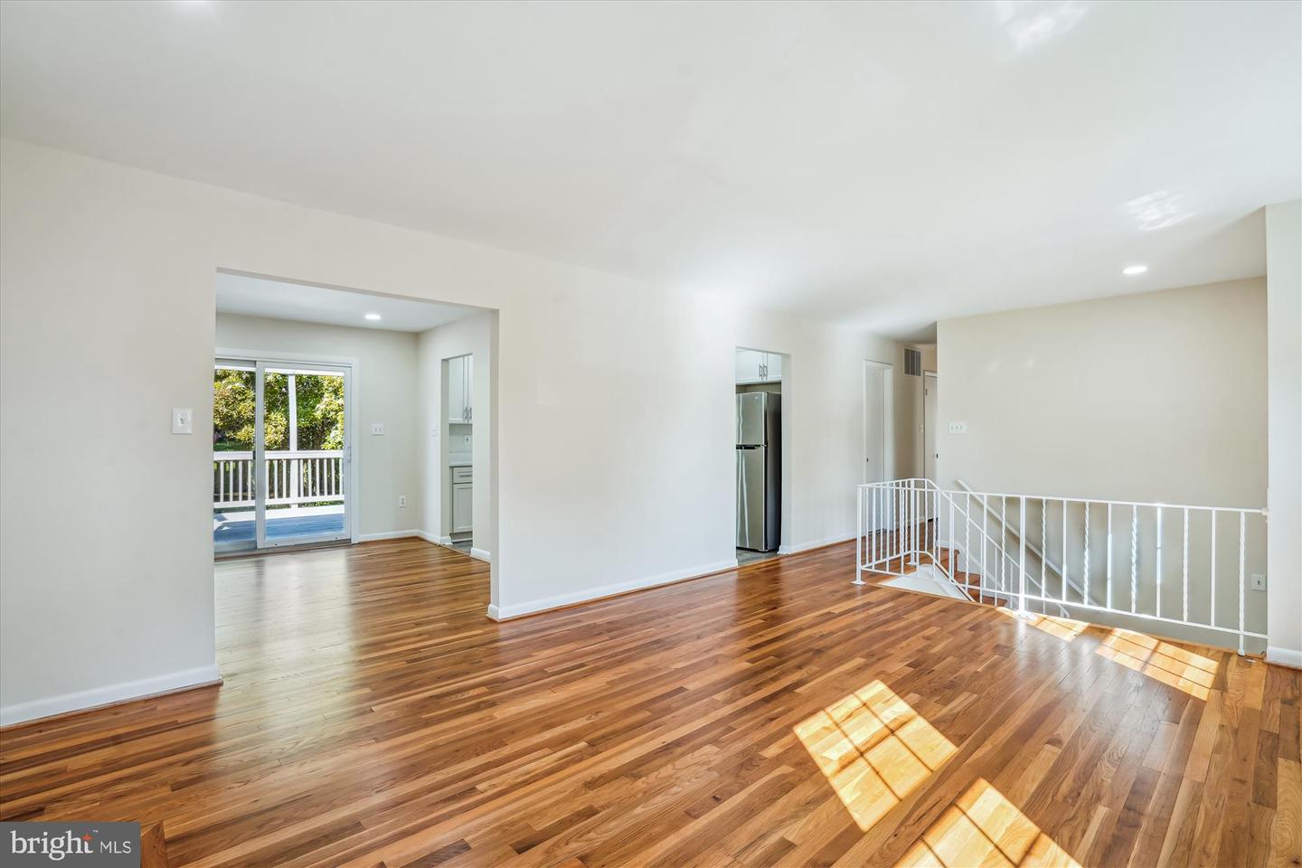 4509 DARTMOOR LN, ALEXANDRIA, Virginia 22310, 4 Bedrooms Bedrooms, ,3 BathroomsBathrooms,Residential,For sale,4509 DARTMOOR LN,VAFX2237044 MLS # VAFX2237044