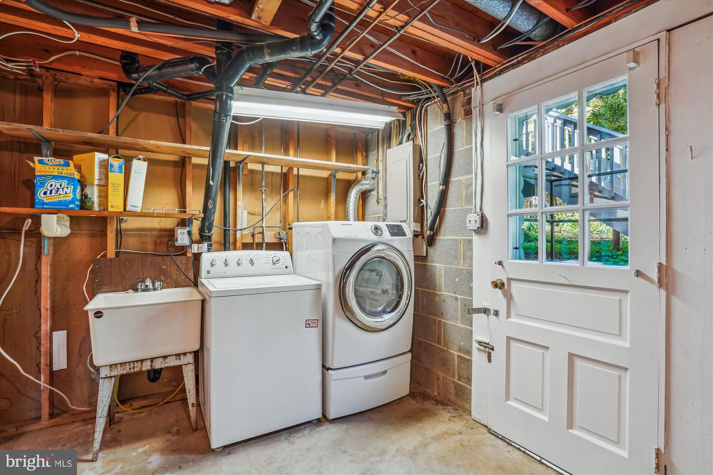 4509 DARTMOOR LN, ALEXANDRIA, Virginia 22310, 4 Bedrooms Bedrooms, ,3 BathroomsBathrooms,Residential,For sale,4509 DARTMOOR LN,VAFX2237044 MLS # VAFX2237044