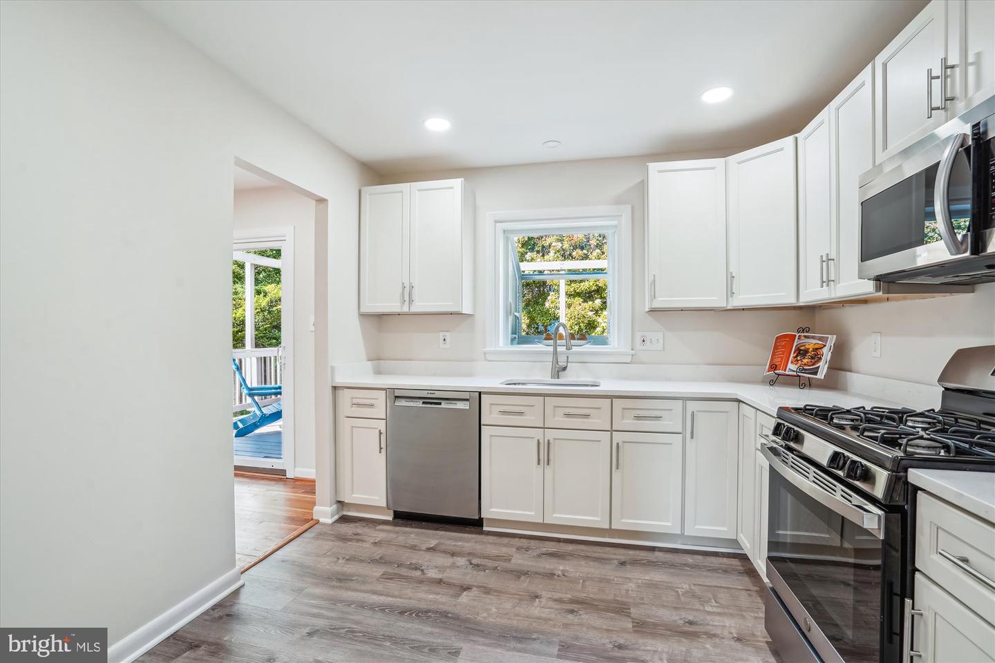 4509 DARTMOOR LN, ALEXANDRIA, Virginia 22310, 4 Bedrooms Bedrooms, ,3 BathroomsBathrooms,Residential,For sale,4509 DARTMOOR LN,VAFX2237044 MLS # VAFX2237044
