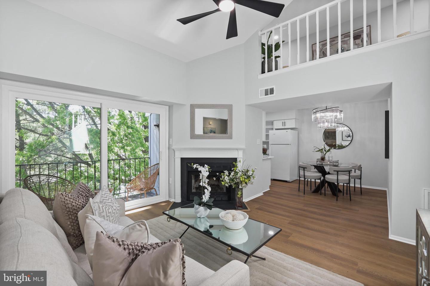 7753 INVERSHAM DR #226, FALLS CHURCH, Virginia 22042, 3 Bedrooms Bedrooms, ,2 BathroomsBathrooms,Residential,For sale,7753 INVERSHAM DR #226,VAFX2237046 MLS # VAFX2237046