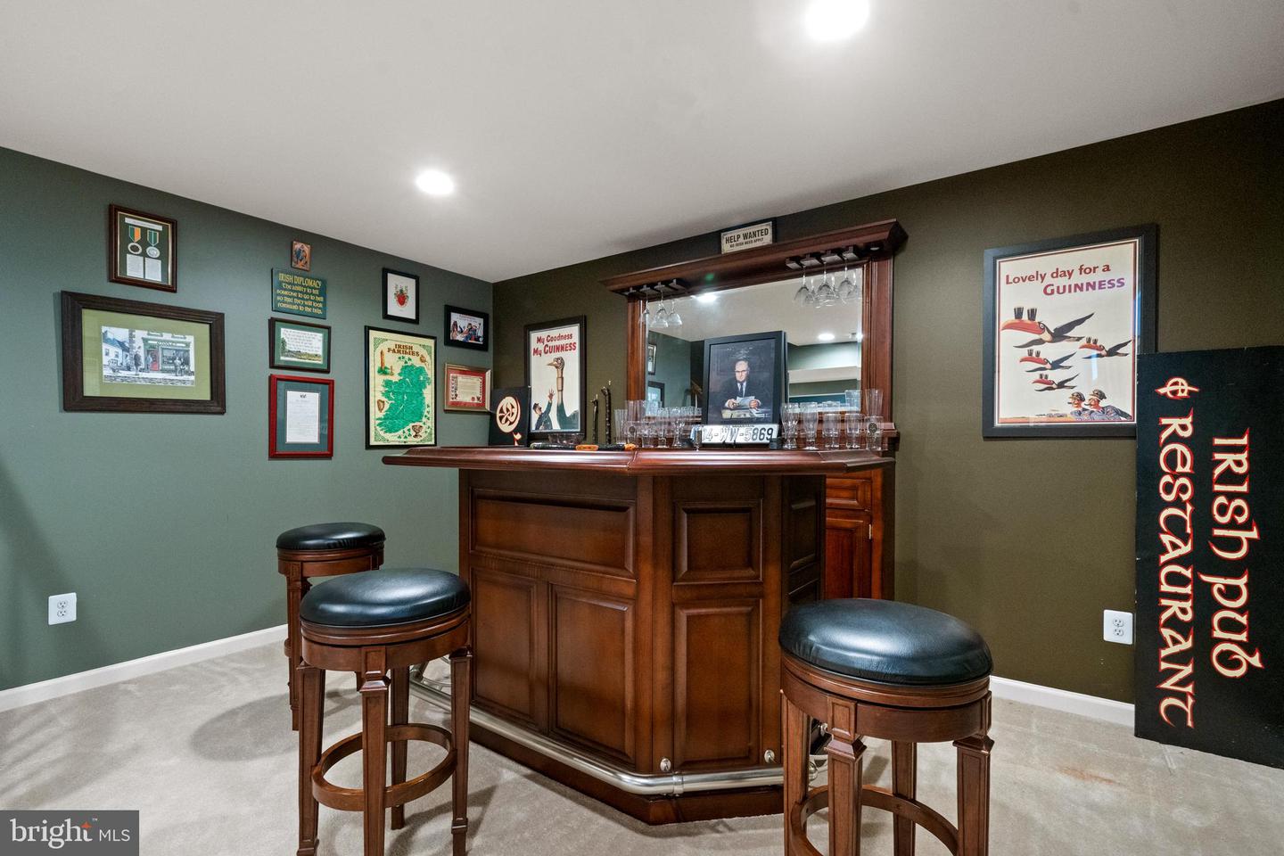 4567 SPRING RUN RD, WARRENTON, Virginia 20187, 4 Bedrooms Bedrooms, ,2 BathroomsBathrooms,Residential,For sale,4567 SPRING RUN RD,VAFQ2016406 MLS # VAFQ2016406