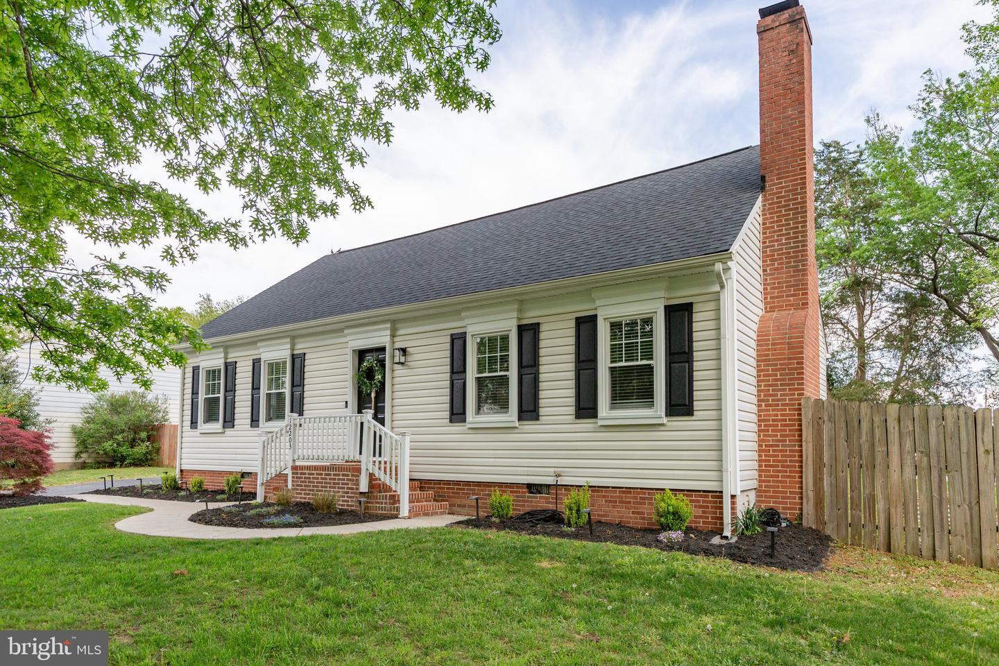 12203 MCCLAIN ST, FREDERICKSBURG, Virginia 22407, 3 Bedrooms Bedrooms, ,2 BathroomsBathrooms,Residential,For sale,12203 MCCLAIN ST,VASP2032644 MLS # VASP2032644