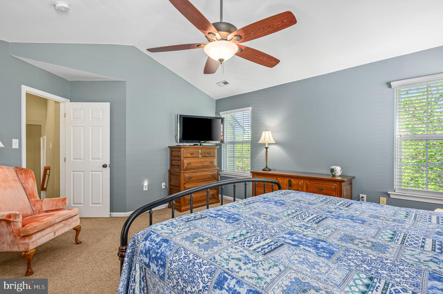 1234 BARKSDALE DR NE, LEESBURG, Virginia 20176, 4 Bedrooms Bedrooms, ,3 BathroomsBathrooms,Residential,For sale,1234 BARKSDALE DR NE,VALO2095028 MLS # VALO2095028