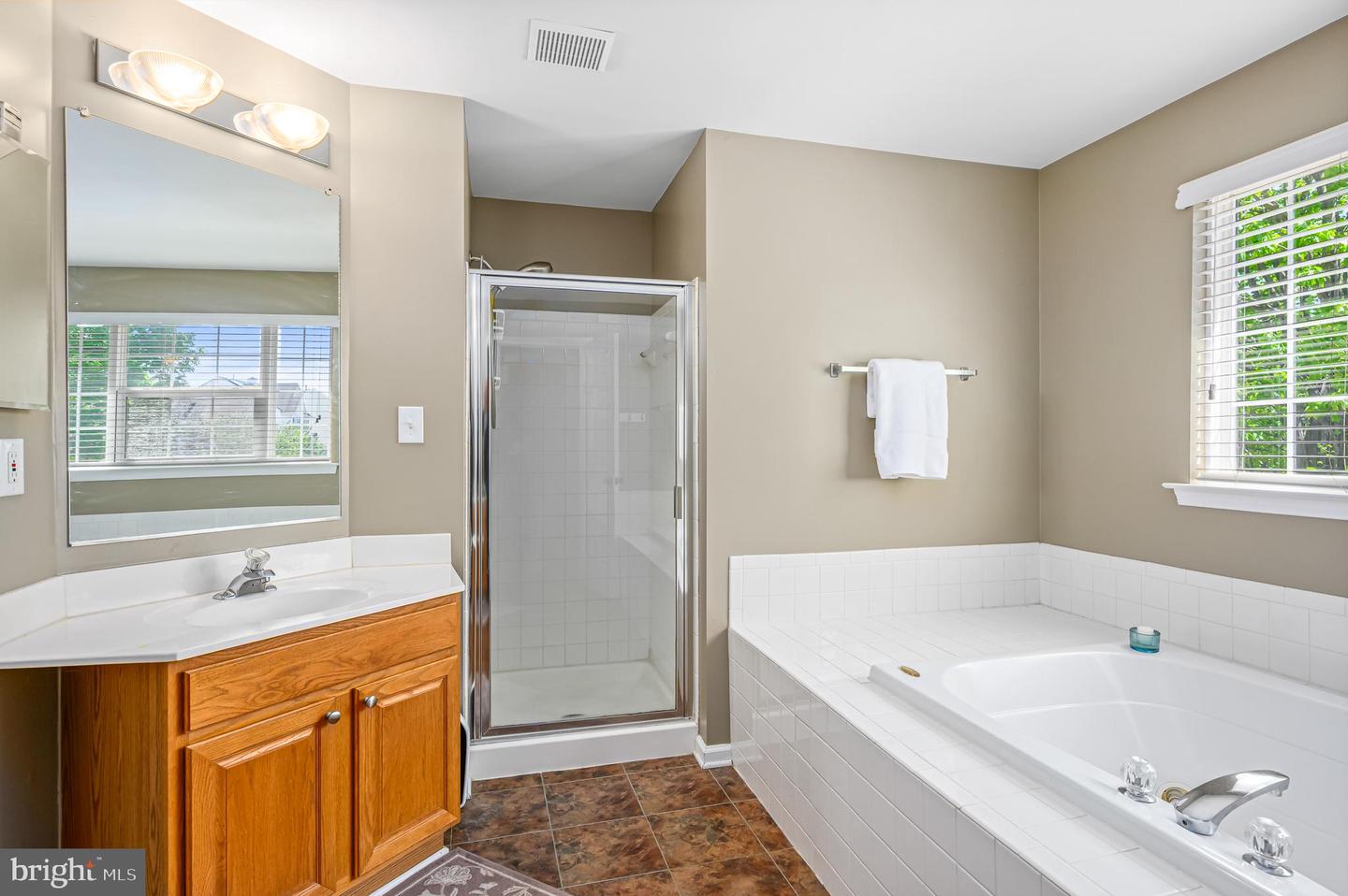 1234 BARKSDALE DR NE, LEESBURG, Virginia 20176, 4 Bedrooms Bedrooms, ,3 BathroomsBathrooms,Residential,For sale,1234 BARKSDALE DR NE,VALO2095028 MLS # VALO2095028