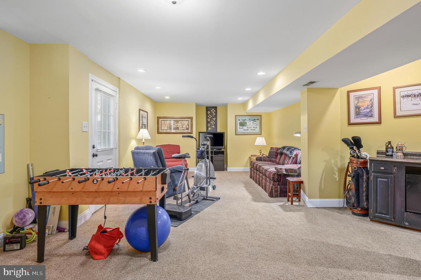 1234 BARKSDALE DR NE, LEESBURG, Virginia 20176, 4 Bedrooms Bedrooms, ,3 BathroomsBathrooms,Residential,For sale,1234 BARKSDALE DR NE,VALO2095028 MLS # VALO2095028