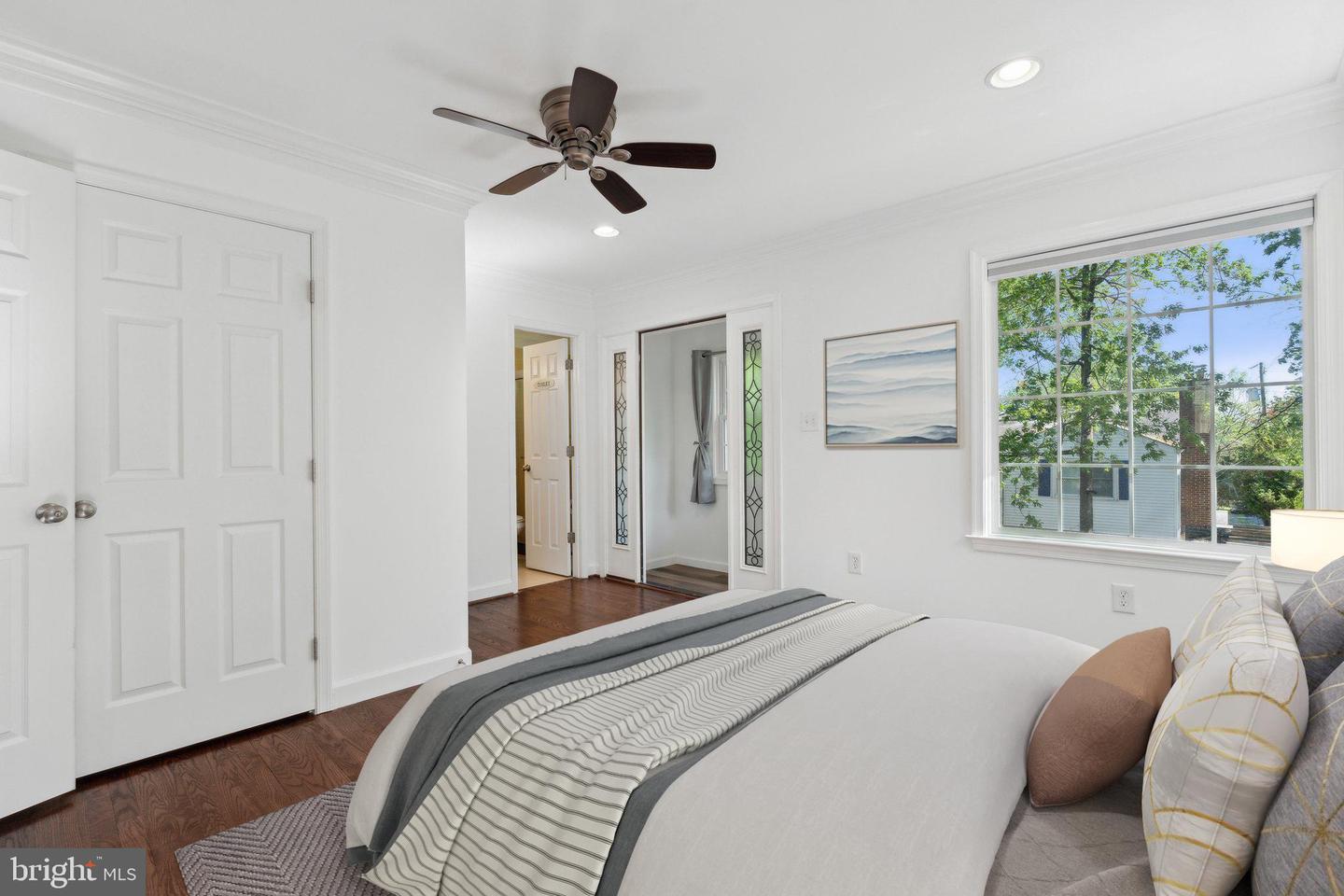 2304 RIVERVIEW TER, ALEXANDRIA, Virginia 22303, 3 Bedrooms Bedrooms, ,3 BathroomsBathrooms,Residential,For sale,2304 RIVERVIEW TER,VAFX2237128 MLS # VAFX2237128