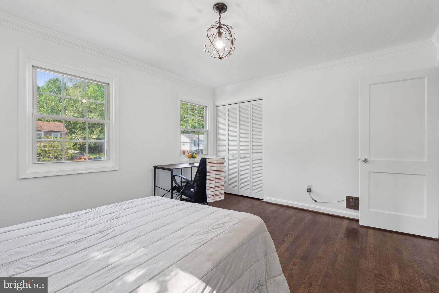 2304 RIVERVIEW TER, ALEXANDRIA, Virginia 22303, 3 Bedrooms Bedrooms, ,3 BathroomsBathrooms,Residential,For sale,2304 RIVERVIEW TER,VAFX2237128 MLS # VAFX2237128