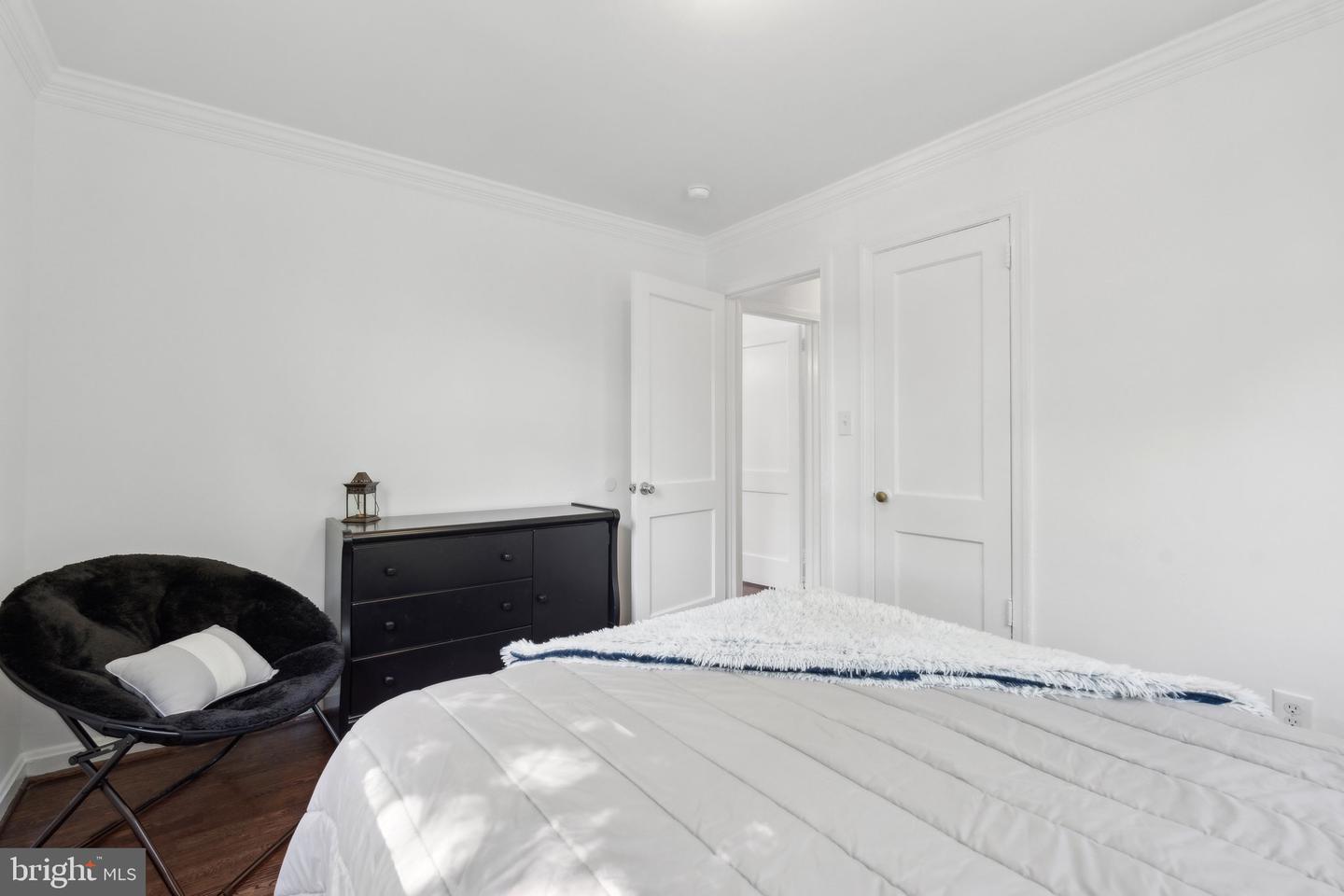 2304 RIVERVIEW TER, ALEXANDRIA, Virginia 22303, 3 Bedrooms Bedrooms, ,3 BathroomsBathrooms,Residential,For sale,2304 RIVERVIEW TER,VAFX2237128 MLS # VAFX2237128