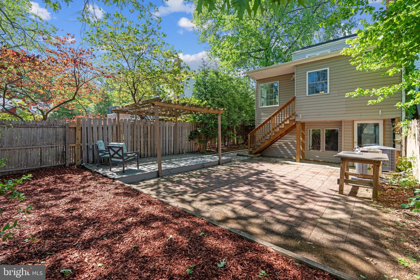 2304 RIVERVIEW TER, ALEXANDRIA, Virginia 22303, 3 Bedrooms Bedrooms, ,3 BathroomsBathrooms,Residential,For sale,2304 RIVERVIEW TER,VAFX2237128 MLS # VAFX2237128
