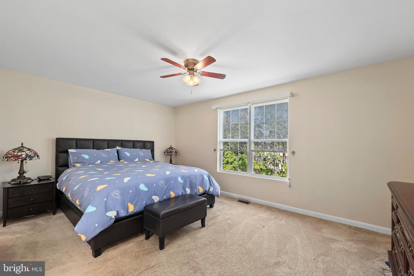 6010 HONNICUT DR, CENTREVILLE, Virginia 20121, 4 Bedrooms Bedrooms, ,3 BathroomsBathrooms,Residential,For sale,6010 HONNICUT DR,VAFX2237138 MLS # VAFX2237138