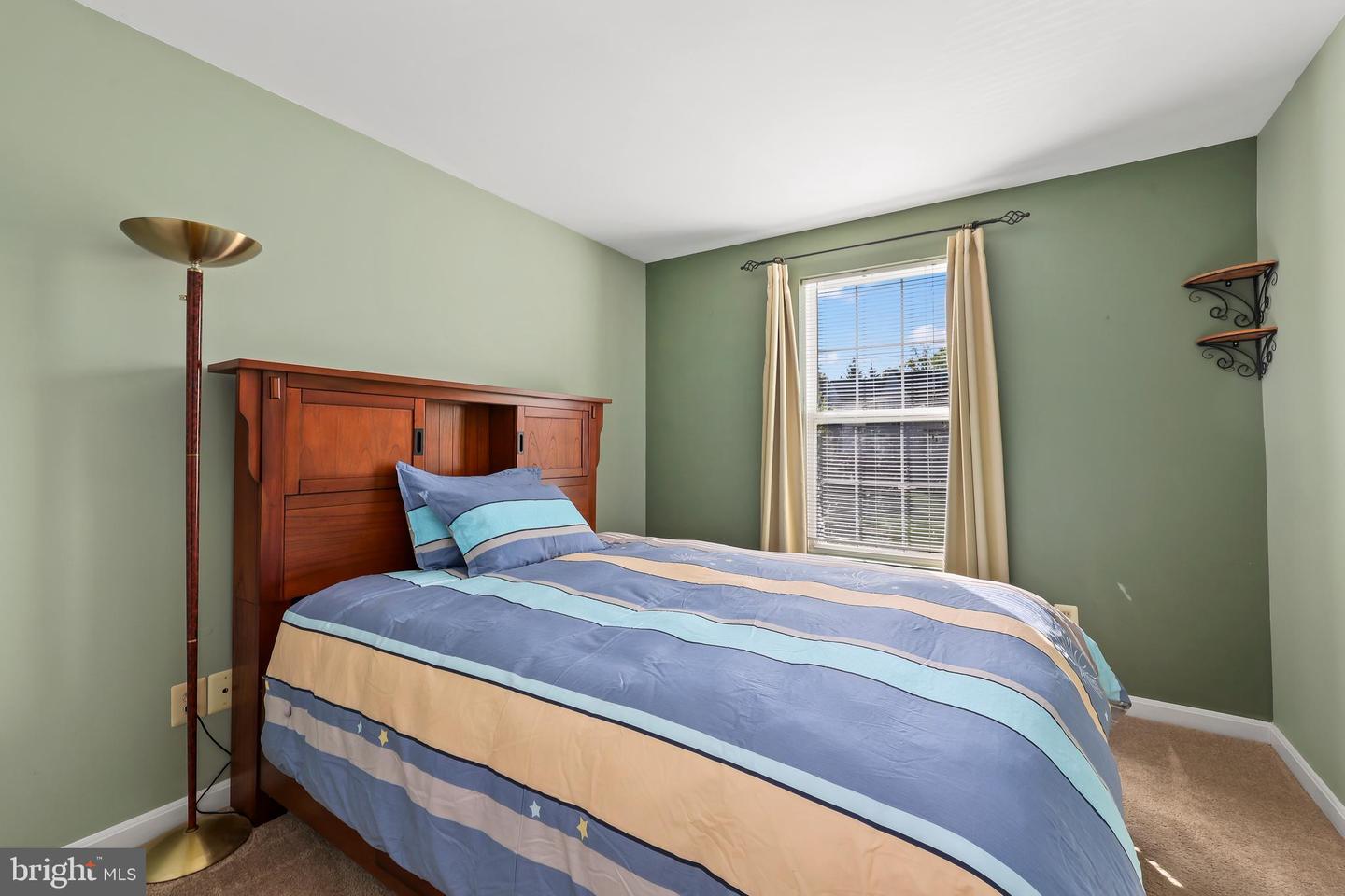 6010 HONNICUT DR, CENTREVILLE, Virginia 20121, 4 Bedrooms Bedrooms, ,3 BathroomsBathrooms,Residential,For sale,6010 HONNICUT DR,VAFX2237138 MLS # VAFX2237138