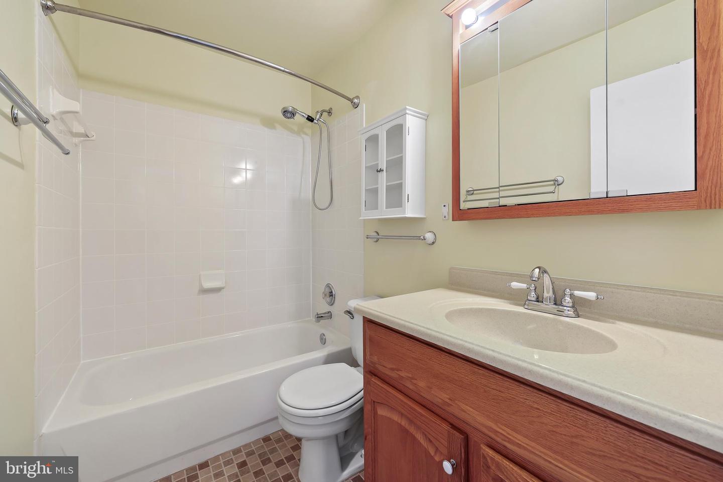 6010 HONNICUT DR, CENTREVILLE, Virginia 20121, 4 Bedrooms Bedrooms, ,3 BathroomsBathrooms,Residential,For sale,6010 HONNICUT DR,VAFX2237138 MLS # VAFX2237138