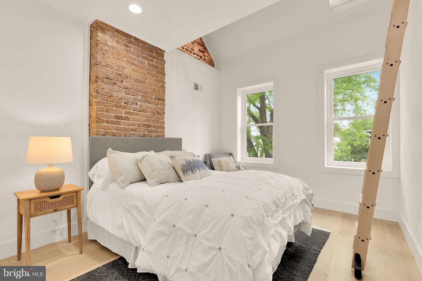 4327 2ND ST NW, WASHINGTON, District Of Columbia 20011, 4 Bedrooms Bedrooms, ,3 BathroomsBathrooms,Residential,For sale,4327 2ND ST NW,DCDC2197908 MLS # DCDC2197908