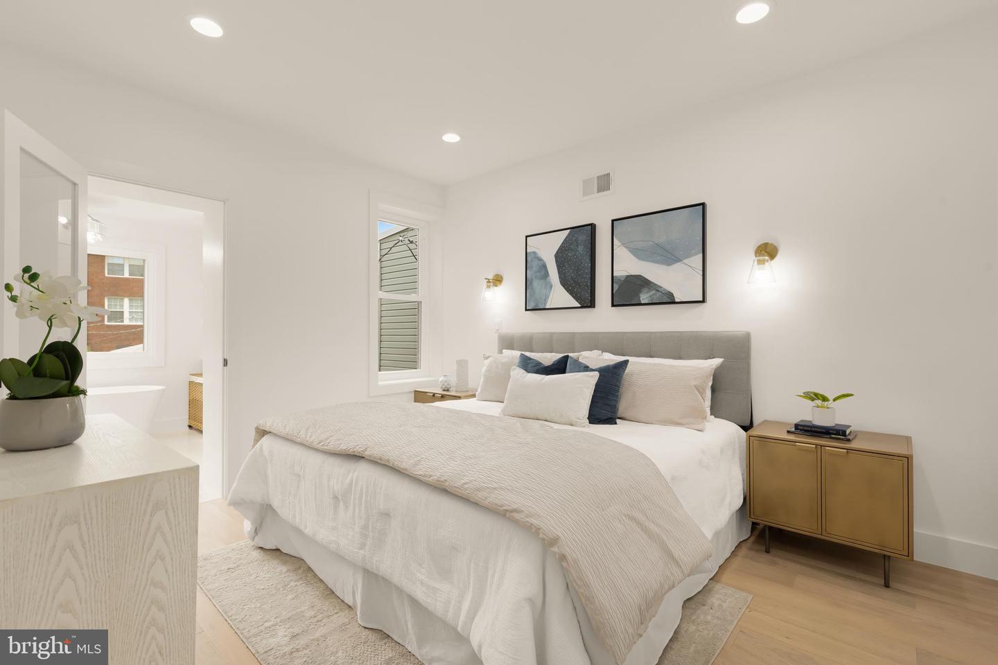 4327 2ND ST NW, WASHINGTON, District Of Columbia 20011, 4 Bedrooms Bedrooms, ,3 BathroomsBathrooms,Residential,For sale,4327 2ND ST NW,DCDC2197908 MLS # DCDC2197908