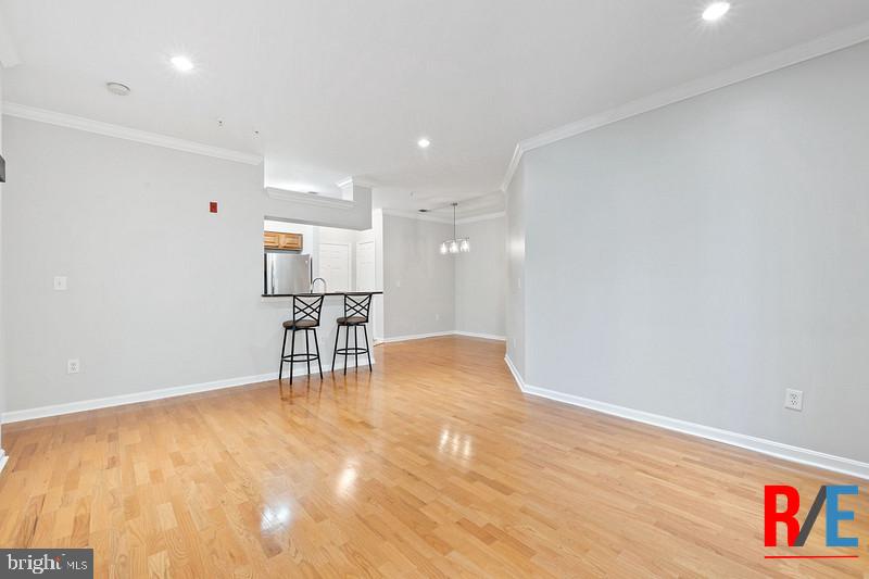 4550 STRUTFIELD LN #2203, ALEXANDRIA, Virginia 22311, 2 Bedrooms Bedrooms, ,2 BathroomsBathrooms,Residential,For sale,4550 STRUTFIELD LN #2203,VAAX2044716 MLS # VAAX2044716