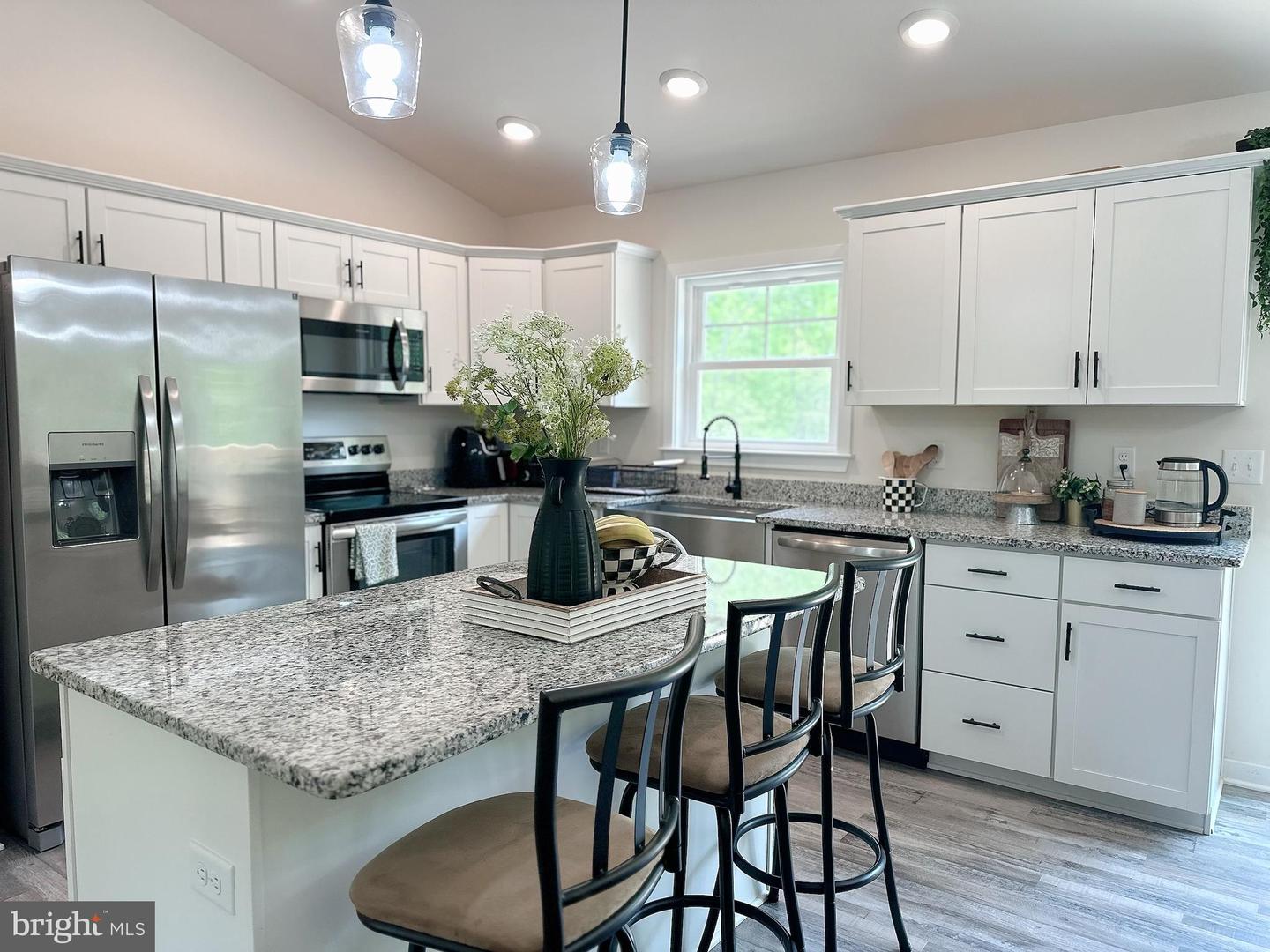 27501 OLD OFFICE RD, CULPEPER, Virginia 22701, 5 Bedrooms Bedrooms, ,3 BathroomsBathrooms,Residential,For sale,27501 OLD OFFICE RD,VAOR2009536 MLS # VAOR2009536