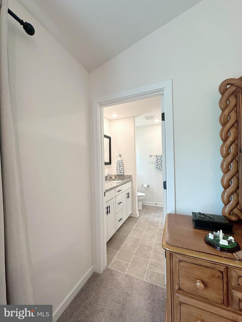 27501 OLD OFFICE RD, CULPEPER, Virginia 22701, 5 Bedrooms Bedrooms, ,3 BathroomsBathrooms,Residential,For sale,27501 OLD OFFICE RD,VAOR2009536 MLS # VAOR2009536