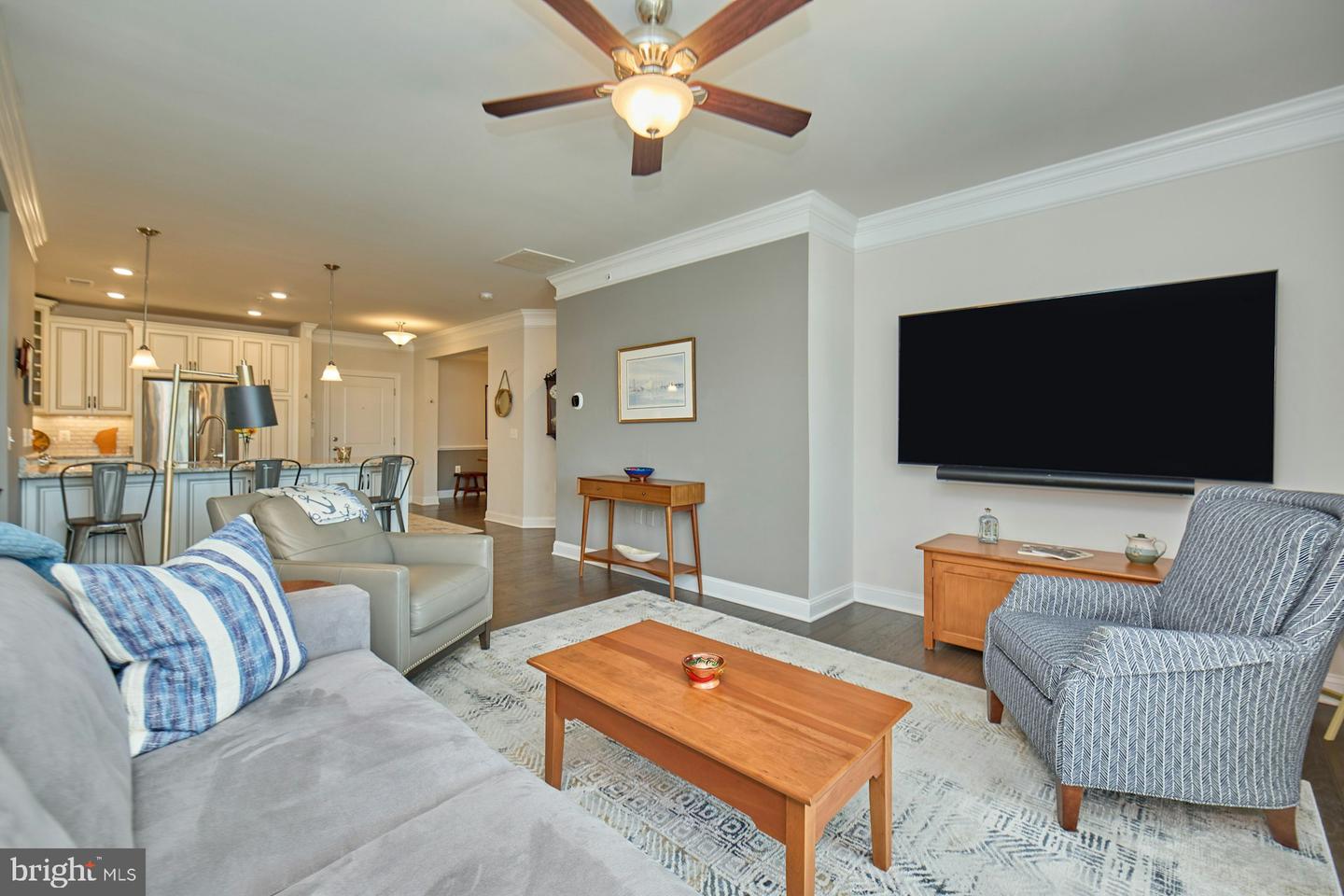 44605 YORK CREST TER #403, ASHBURN, Virginia 20147, 2 Bedrooms Bedrooms, ,2 BathroomsBathrooms,Residential,For sale,44605 YORK CREST TER #403,VALO2095064 MLS # VALO2095064