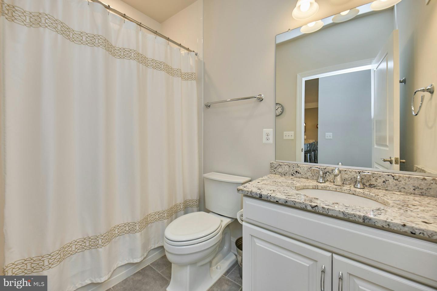 44605 YORK CREST TER #403, ASHBURN, Virginia 20147, 2 Bedrooms Bedrooms, ,2 BathroomsBathrooms,Residential,For sale,44605 YORK CREST TER #403,VALO2095064 MLS # VALO2095064