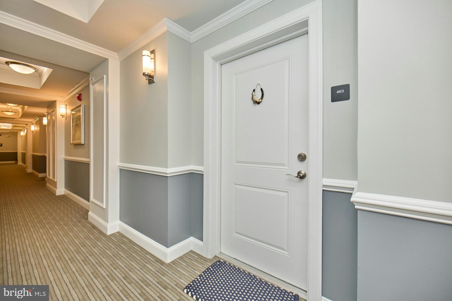 44605 YORK CREST TER #403, ASHBURN, Virginia 20147, 2 Bedrooms Bedrooms, ,2 BathroomsBathrooms,Residential,For sale,44605 YORK CREST TER #403,VALO2095064 MLS # VALO2095064