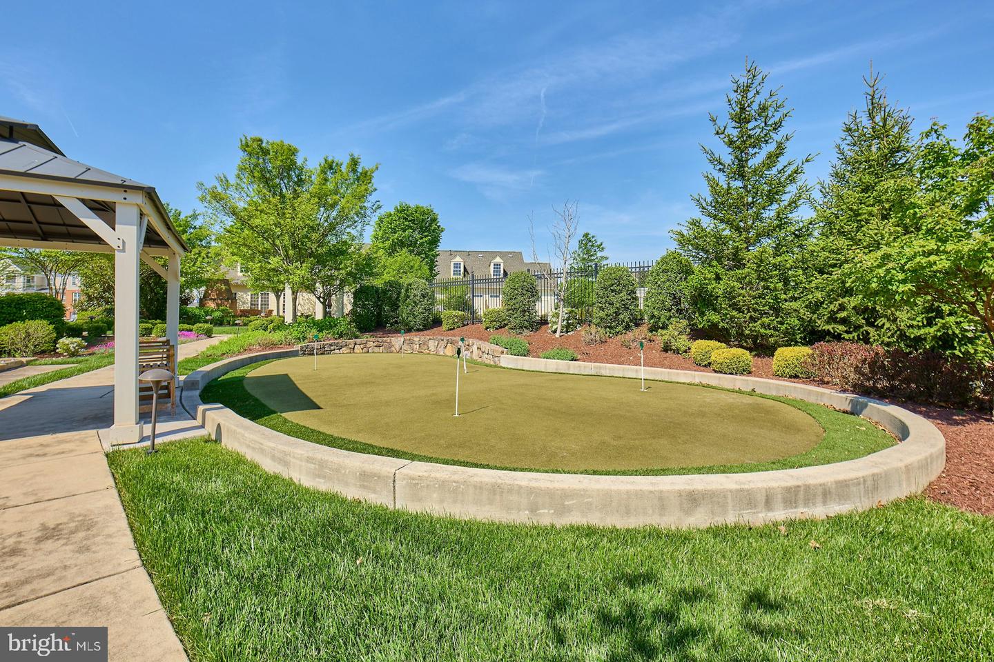 44605 YORK CREST TER #403, ASHBURN, Virginia 20147, 2 Bedrooms Bedrooms, ,2 BathroomsBathrooms,Residential,For sale,44605 YORK CREST TER #403,VALO2095064 MLS # VALO2095064