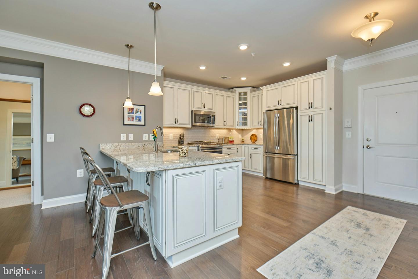 44605 YORK CREST TER #403, ASHBURN, Virginia 20147, 2 Bedrooms Bedrooms, ,2 BathroomsBathrooms,Residential,For sale,44605 YORK CREST TER #403,VALO2095064 MLS # VALO2095064