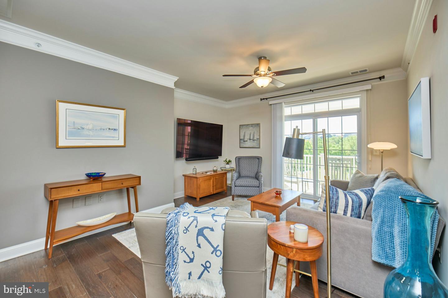 44605 YORK CREST TER #403, ASHBURN, Virginia 20147, 2 Bedrooms Bedrooms, ,2 BathroomsBathrooms,Residential,For sale,44605 YORK CREST TER #403,VALO2095064 MLS # VALO2095064