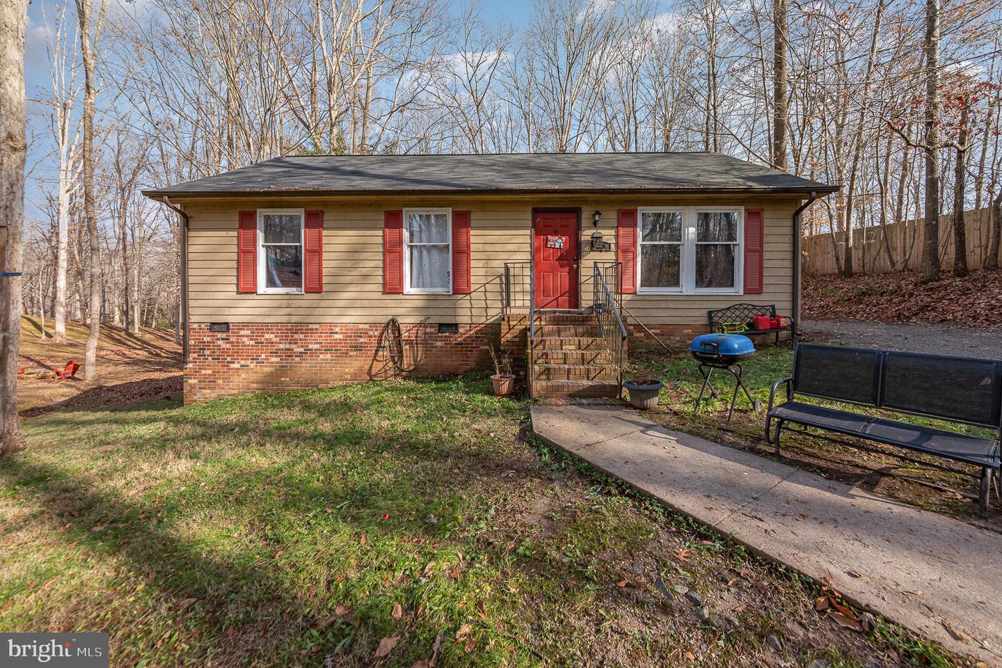 220 CEDAR RIDGE DR, RUTHER GLEN, Virginia 22546, 3 Bedrooms Bedrooms, ,2 BathroomsBathrooms,Residential,For sale,220 CEDAR RIDGE DR,VACV2008084 MLS # VACV2008084
