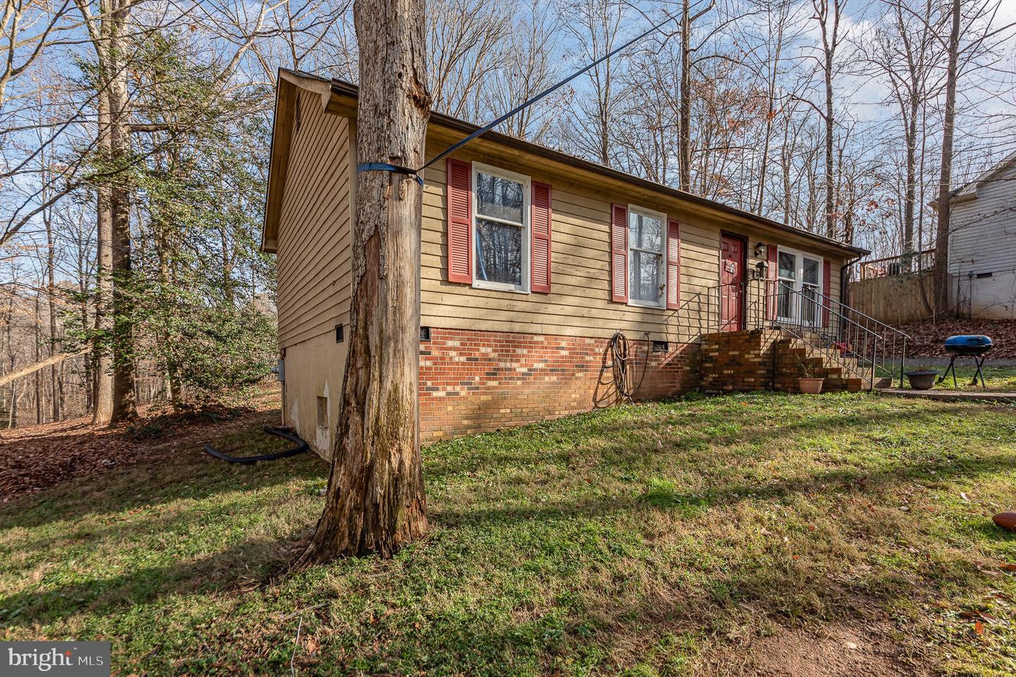220 CEDAR RIDGE DR, RUTHER GLEN, Virginia 22546, 3 Bedrooms Bedrooms, ,2 BathroomsBathrooms,Residential,For sale,220 CEDAR RIDGE DR,VACV2008084 MLS # VACV2008084
