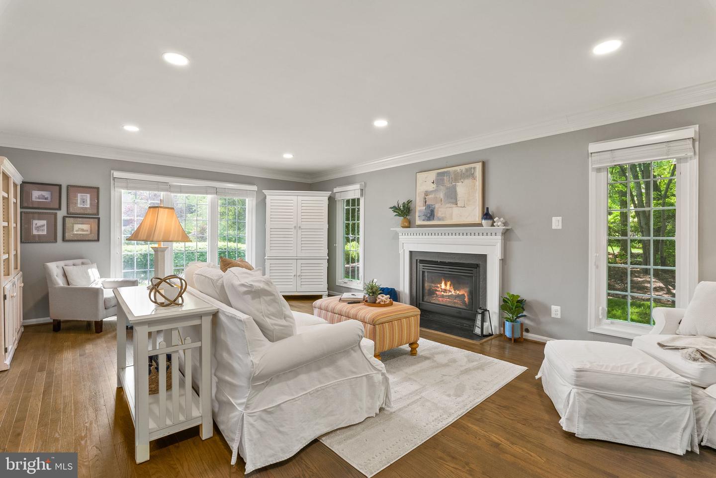 9100 WOOD SPICE LN, LORTON, Virginia 22079, 5 Bedrooms Bedrooms, ,4 BathroomsBathrooms,Residential,For sale,9100 WOOD SPICE LN,VAFX2237416 MLS # VAFX2237416