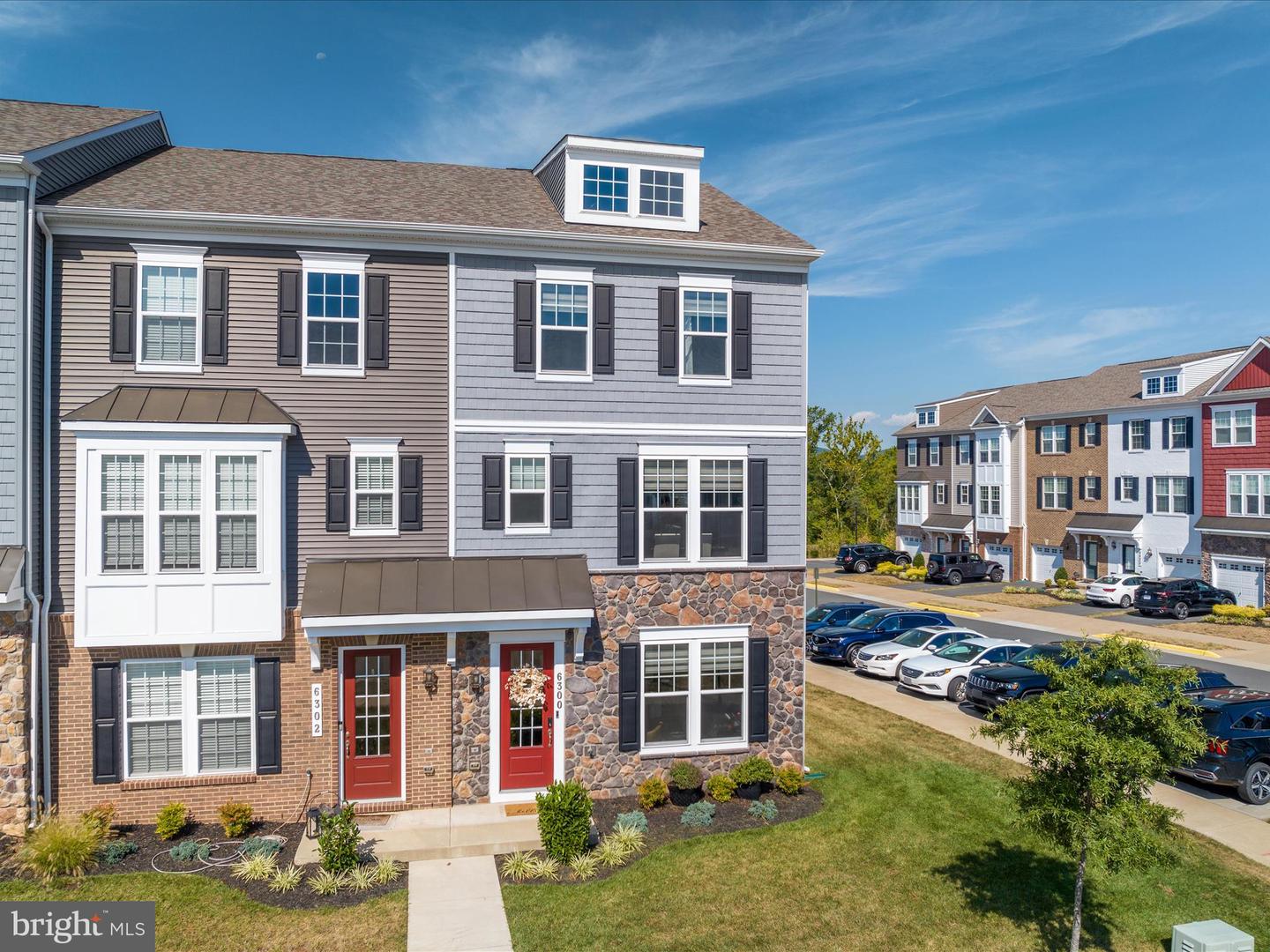 6300 BERKLEY BRIDGE PL, HAYMARKET, Virginia 20169, 3 Bedrooms Bedrooms, ,3 BathroomsBathrooms,Residential,For sale,6300 BERKLEY BRIDGE PL,VAPW2093374 MLS # VAPW2093374