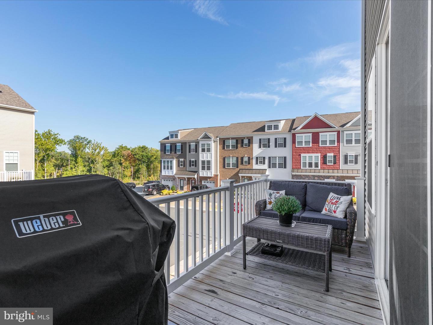 6300 BERKLEY BRIDGE PL, HAYMARKET, Virginia 20169, 3 Bedrooms Bedrooms, ,3 BathroomsBathrooms,Residential,For sale,6300 BERKLEY BRIDGE PL,VAPW2093374 MLS # VAPW2093374