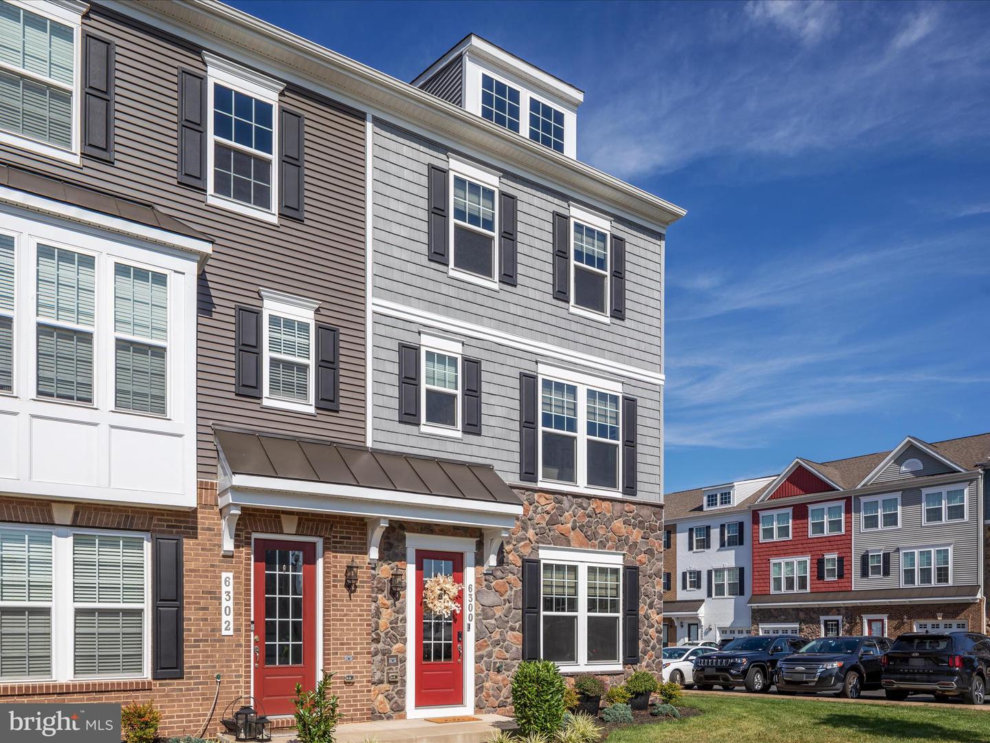 6300 BERKLEY BRIDGE PL, HAYMARKET, Virginia 20169, 3 Bedrooms Bedrooms, ,3 BathroomsBathrooms,Residential,For sale,6300 BERKLEY BRIDGE PL,VAPW2093374 MLS # VAPW2093374