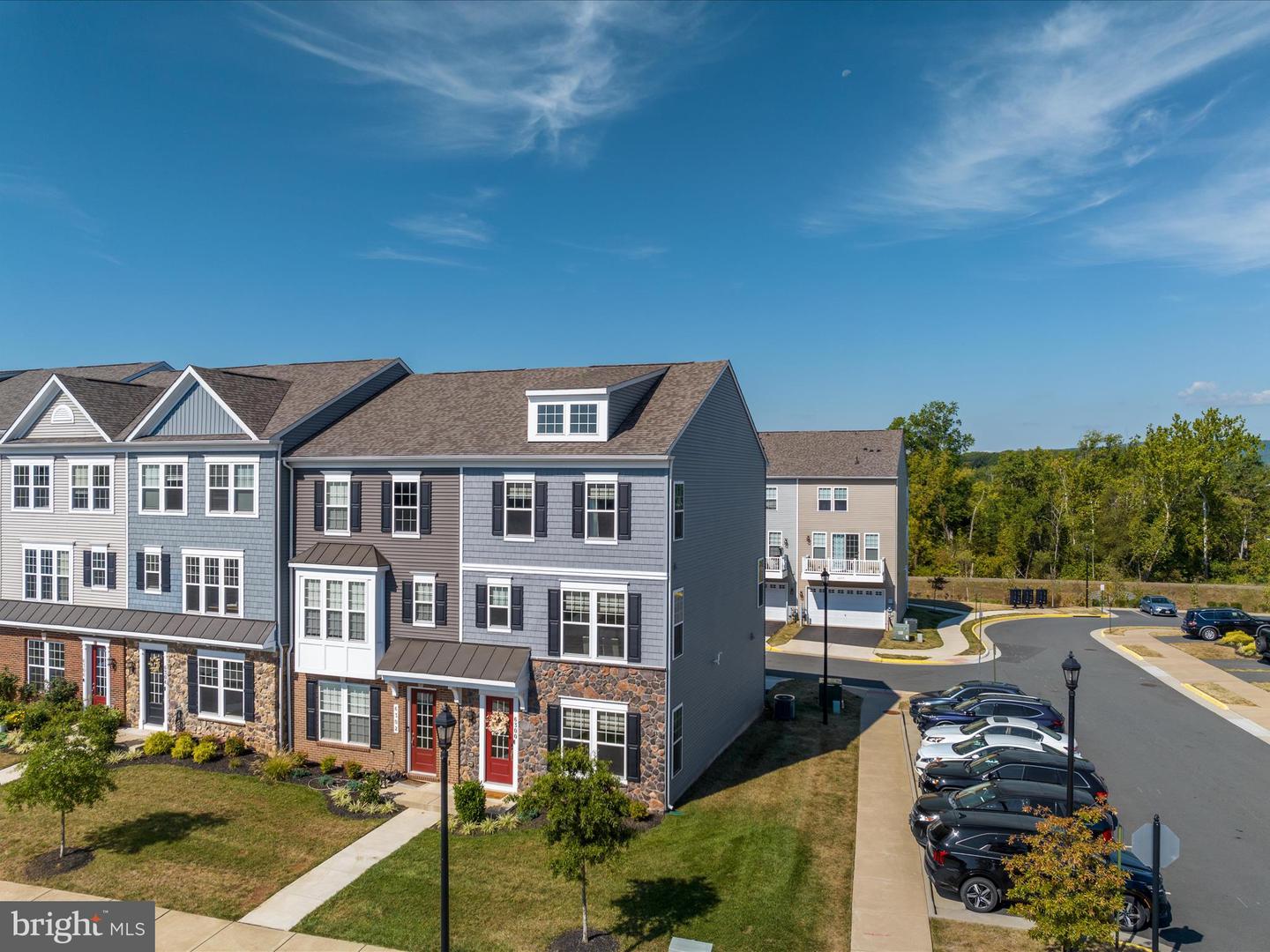 6300 BERKLEY BRIDGE PL, HAYMARKET, Virginia 20169, 3 Bedrooms Bedrooms, ,3 BathroomsBathrooms,Residential,For sale,6300 BERKLEY BRIDGE PL,VAPW2093374 MLS # VAPW2093374
