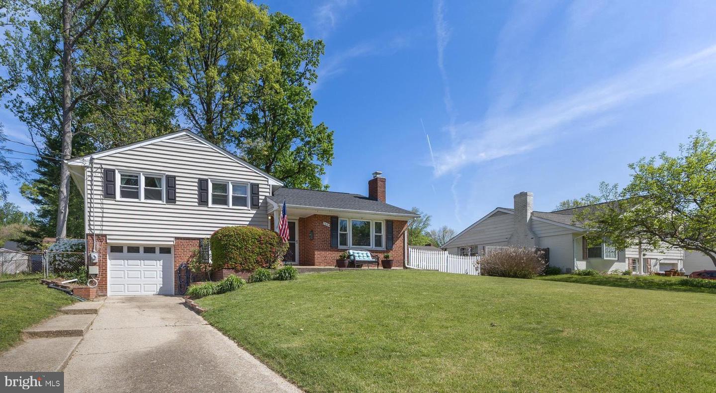7604 HOGARTH ST, SPRINGFIELD, Virginia 22151, 3 Bedrooms Bedrooms, ,1 BathroomBathrooms,Residential,For sale,7604 HOGARTH ST,VAFX2237258 MLS # VAFX2237258